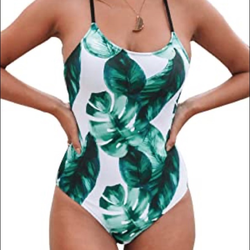 BNWT CUPSHE TROPICAL LEAF LACE UP BACK SWIMSUIT